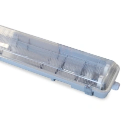 Réglette exclusivement pour 2 tubes LED de 150cm. IP65