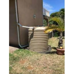 Récupérateur d'eau de pluie 2000L + robinet - VERLEO