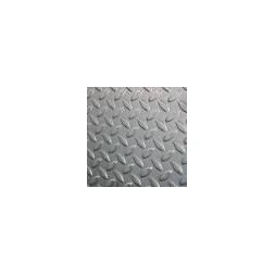 Tôle  plane noire larmée 3m x 1.50m ép. 4 / 6mm
